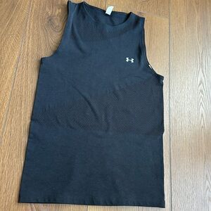 Under Armour Black Performance Mesh-Panel compression Tank